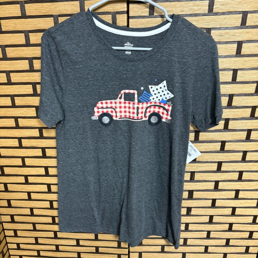 Gray‎ American Flag Truck Tee Size Small